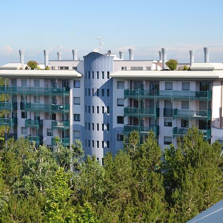 Residenza Delle Terme Lägenhet Bibione Exteriör bild