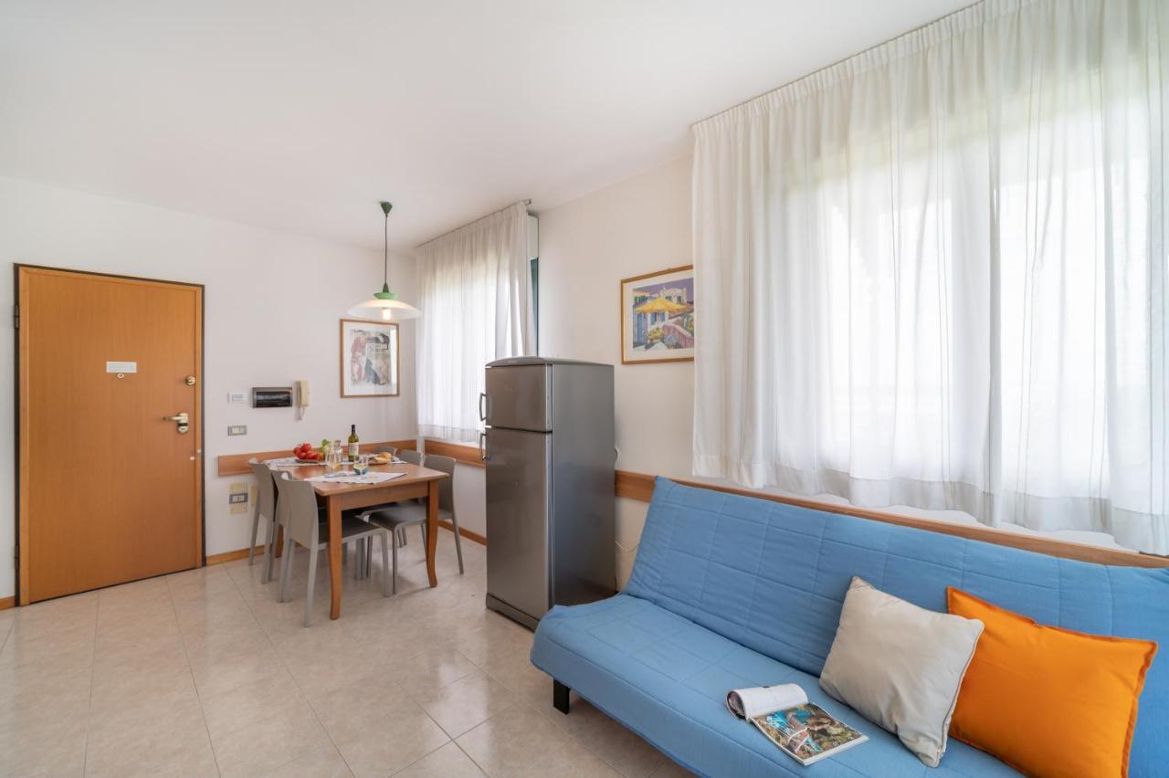 Residenza Delle Terme Lägenhet Bibione Exteriör bild