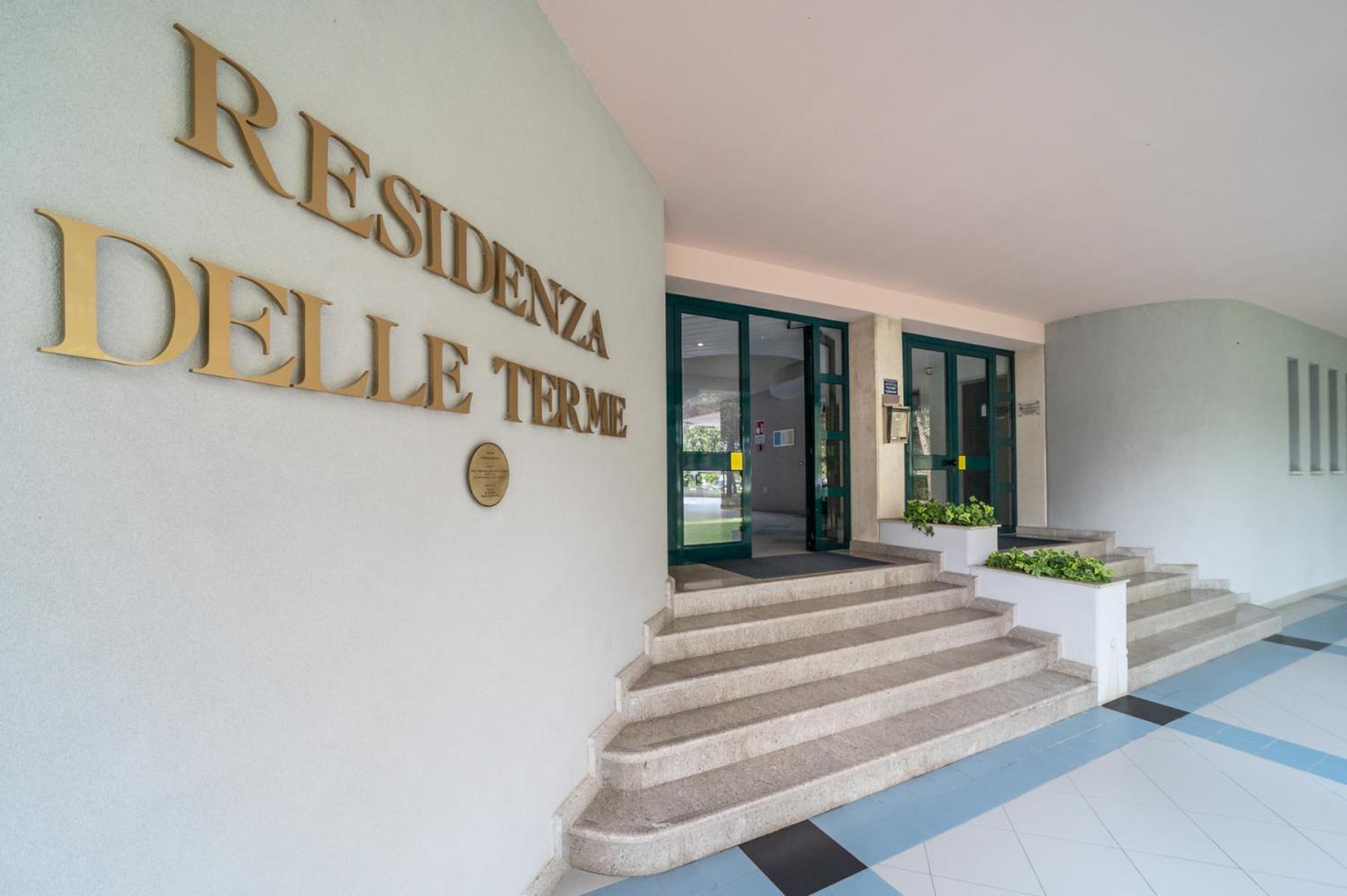 Residenza Delle Terme Lägenhet Bibione Exteriör bild