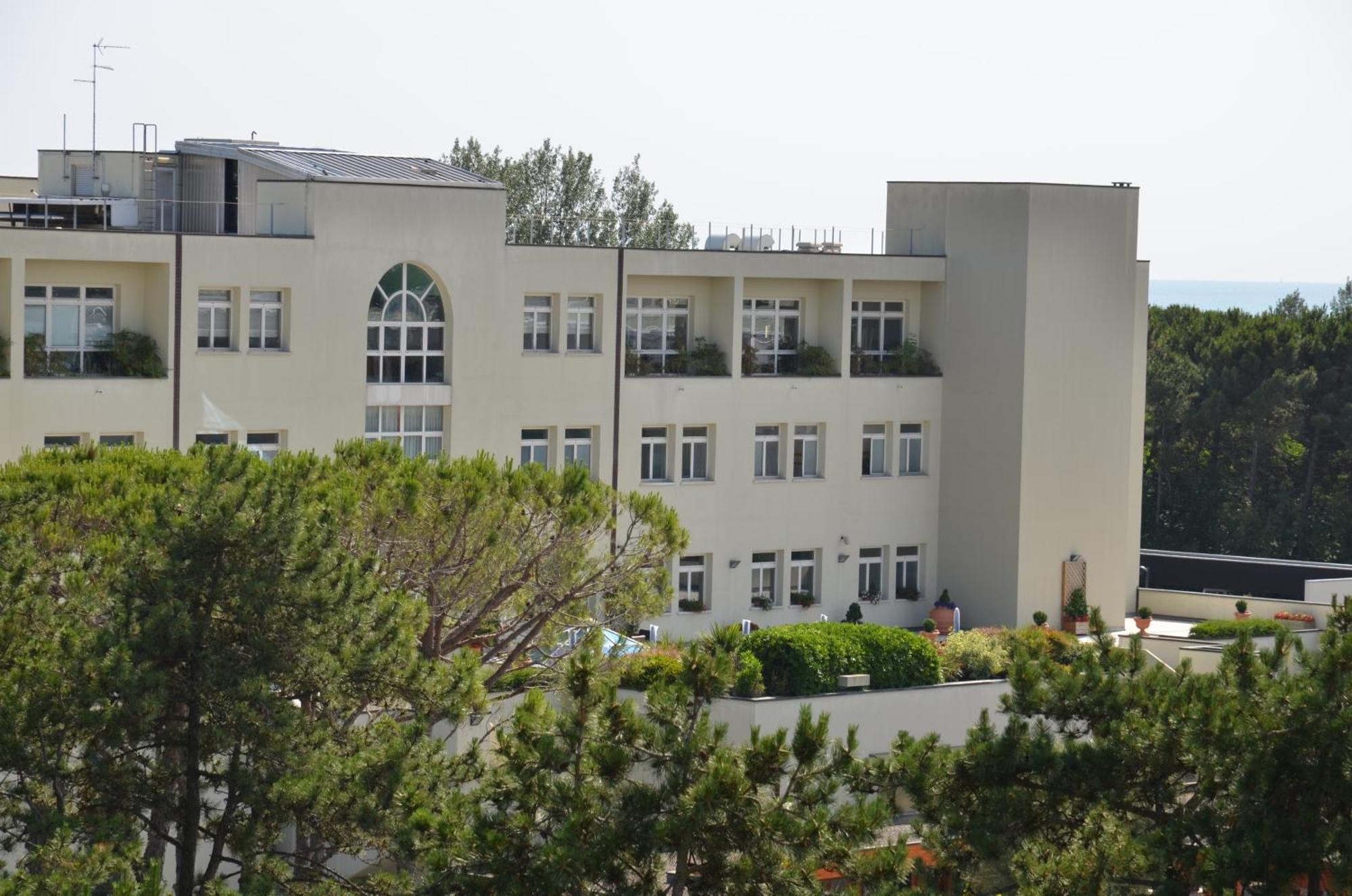 Residenza Delle Terme Lägenhet Bibione Exteriör bild