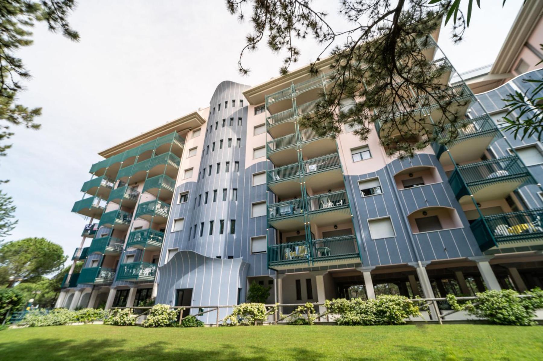 Residenza Delle Terme Lägenhet Bibione Exteriör bild