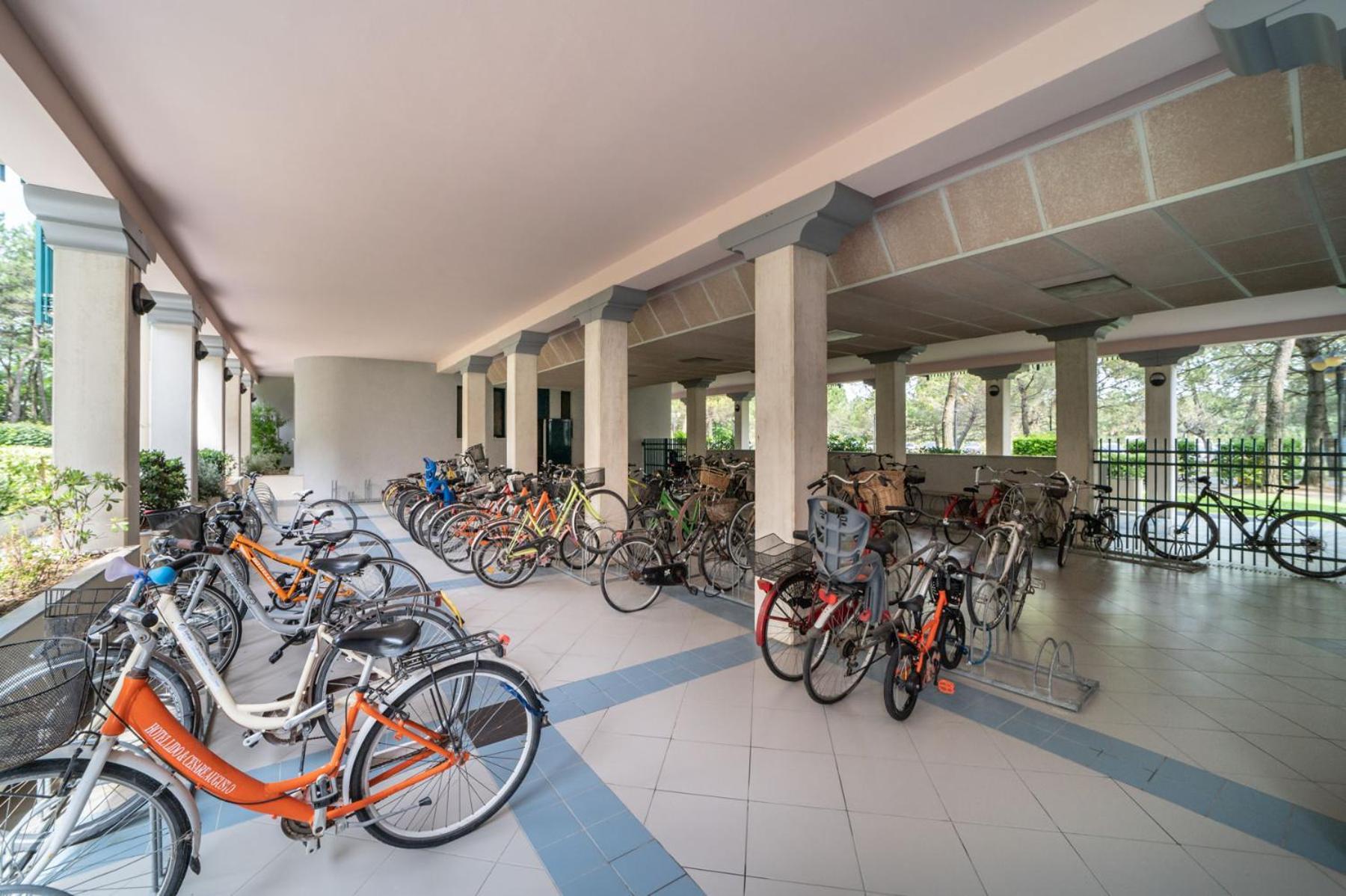 Residenza Delle Terme Lägenhet Bibione Exteriör bild